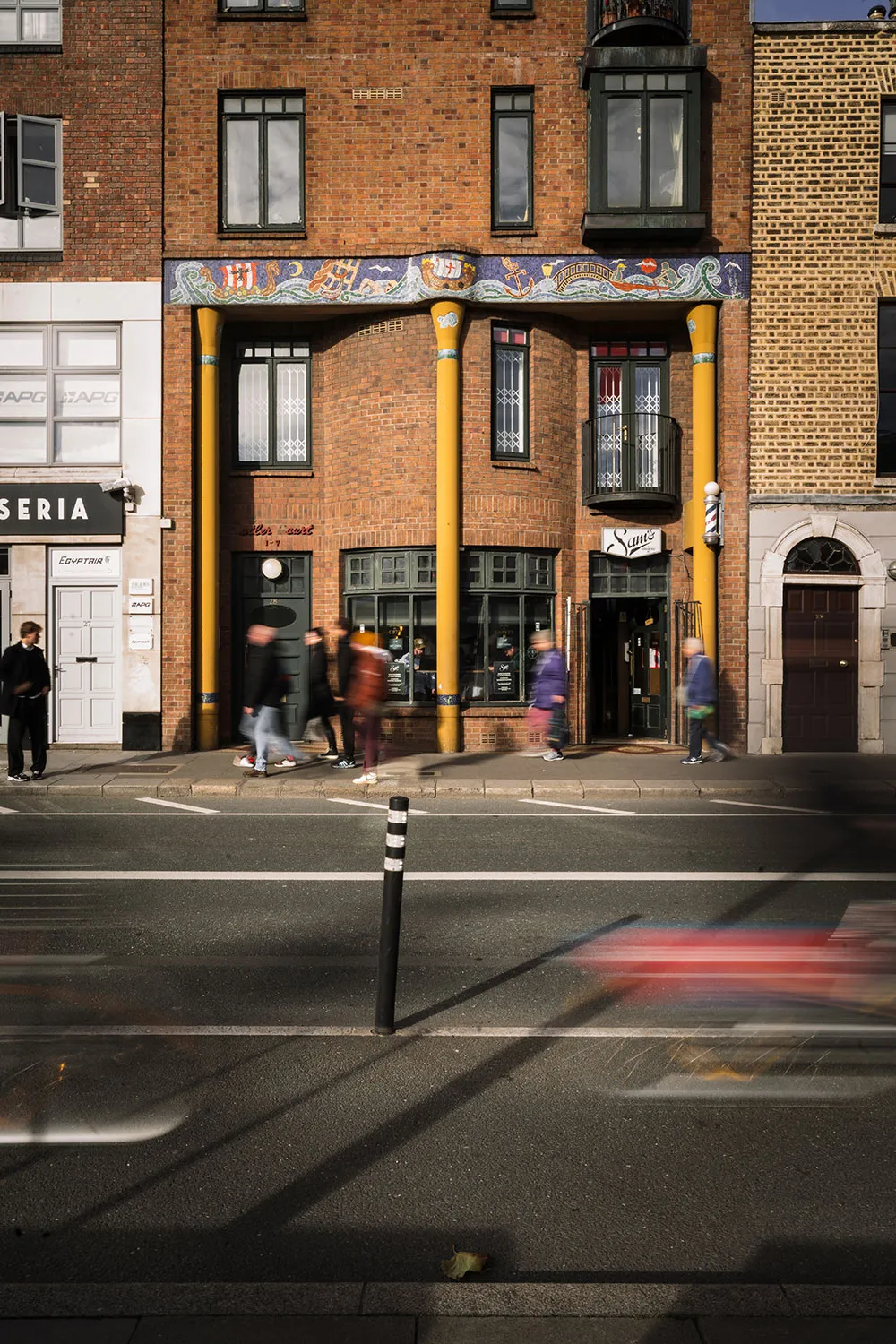 Sam's Barbers Ormond Quay
