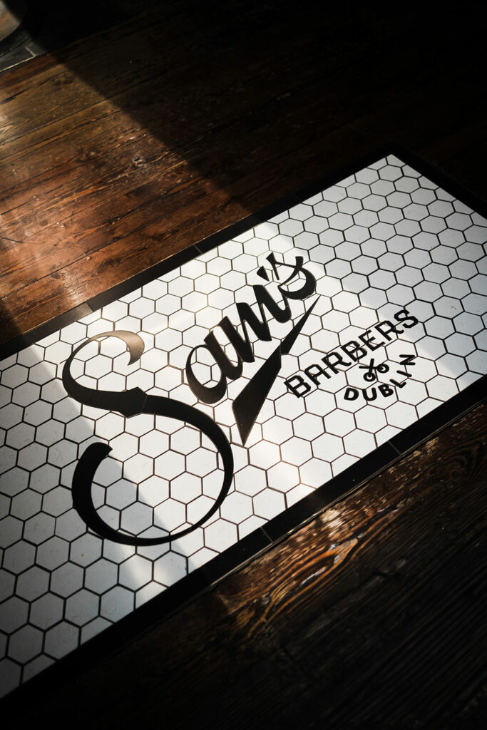 SAM'S---CABINTEELY-13