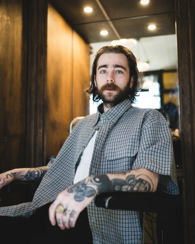 Cian @cfw_cutz is set up and ready to get your weekend started in style ✂️⁠
⁠
You can find him in our Cabinteely shop or book your space via the link in our bio 💈